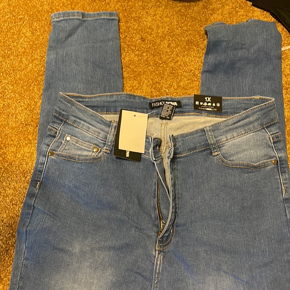 Fashion nova high waisted jeans